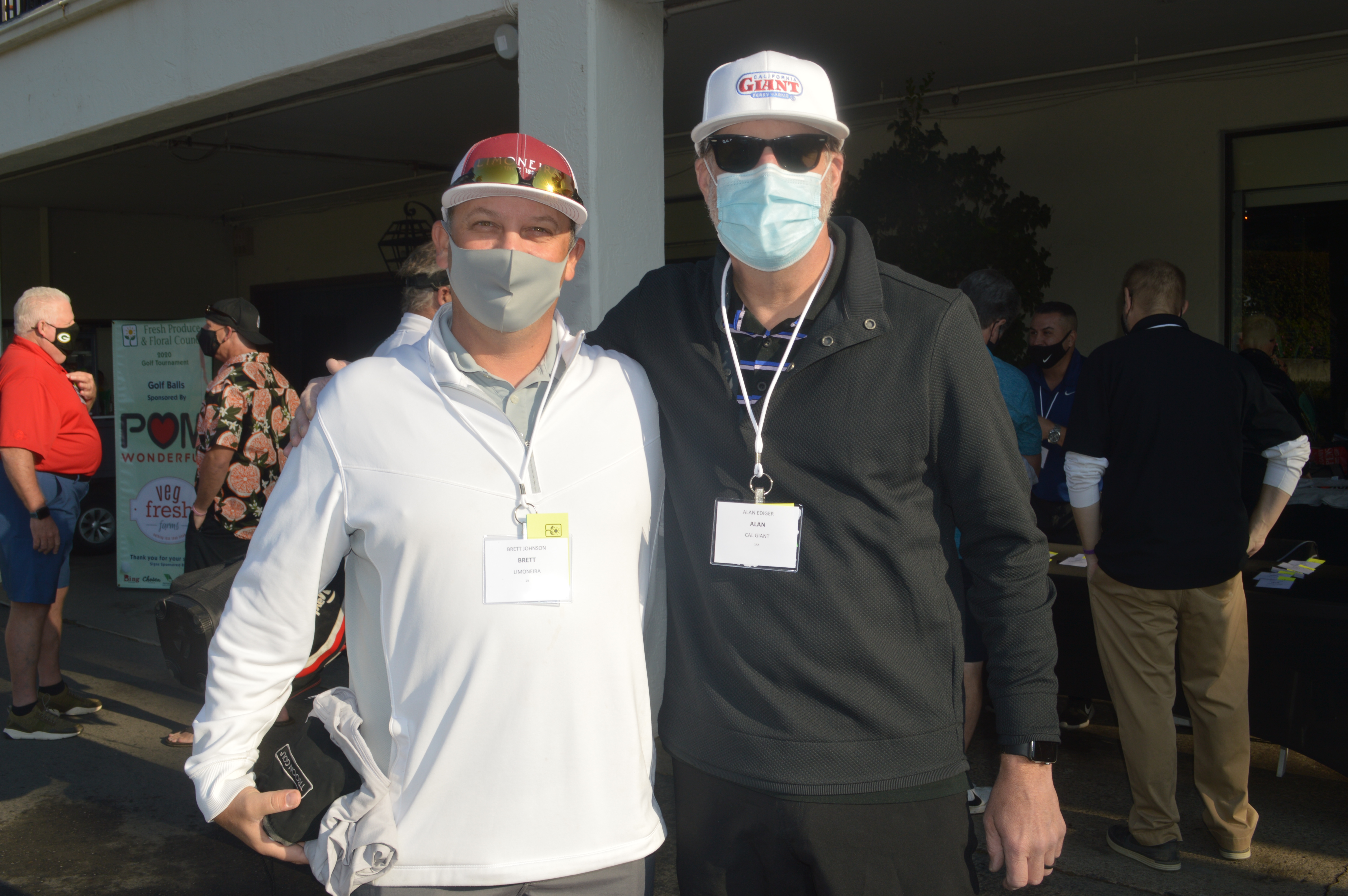 Brett Johnson of Limoniera with Alan Ediger of Cal Giant.