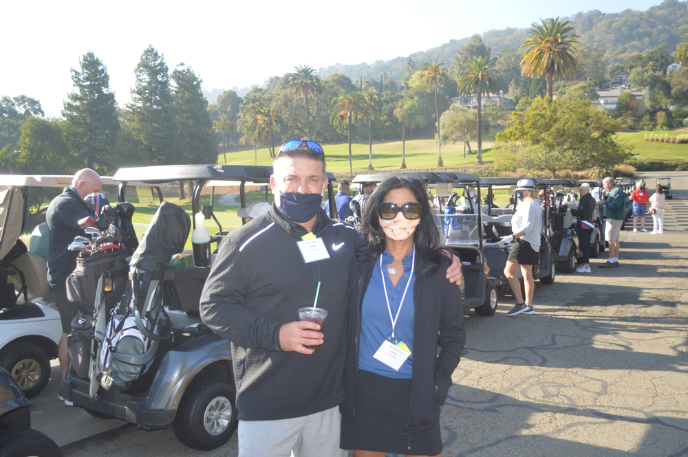 Shawn Dagen of HS&R Fresh with Anjali Bonafante of Bolthouse Farms.