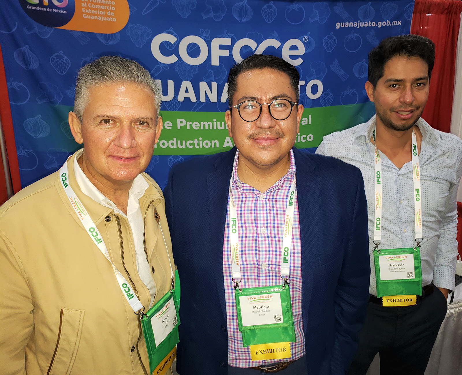 Arturo Nieto, Mauricio Pieciado and Francisco Aguilar of Cofoce.
