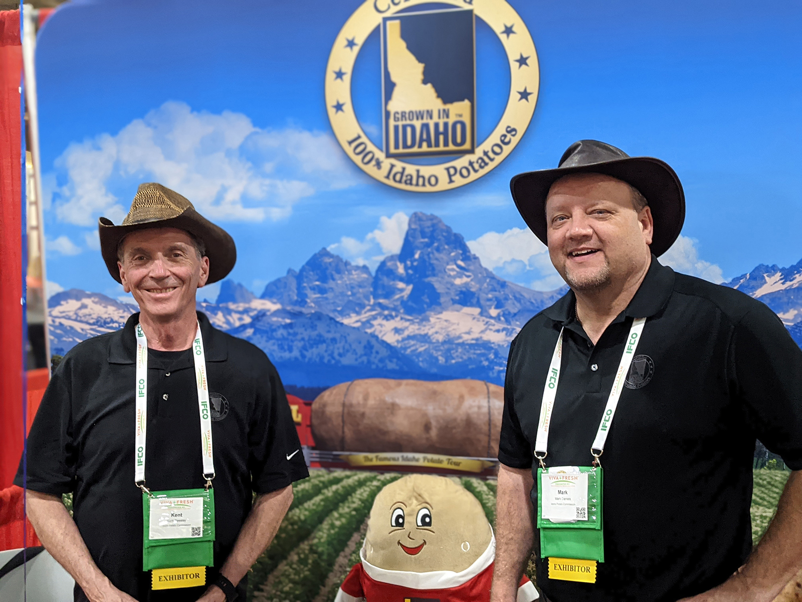 Kent Beesley and Mark Daniels of the Idaho Potato Commission.