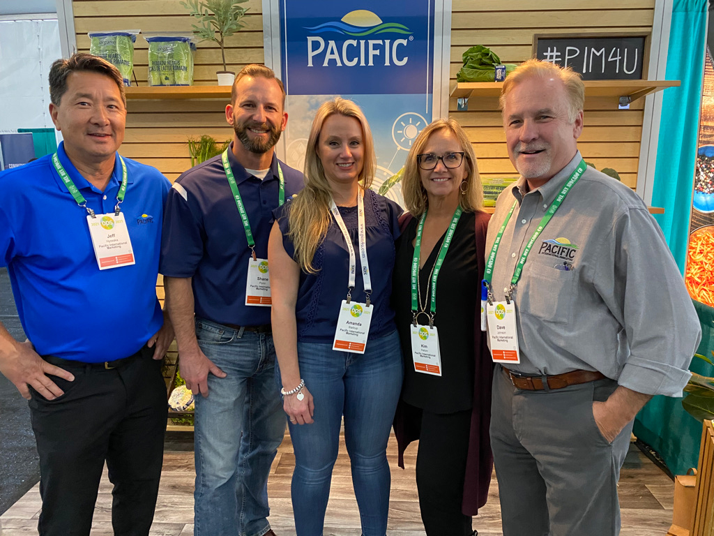 Jeff Hyosaka, Shane Flynn, Amanda Stallcup, Kim Fellow and Dave Johnson of Pacific International Marketing.
