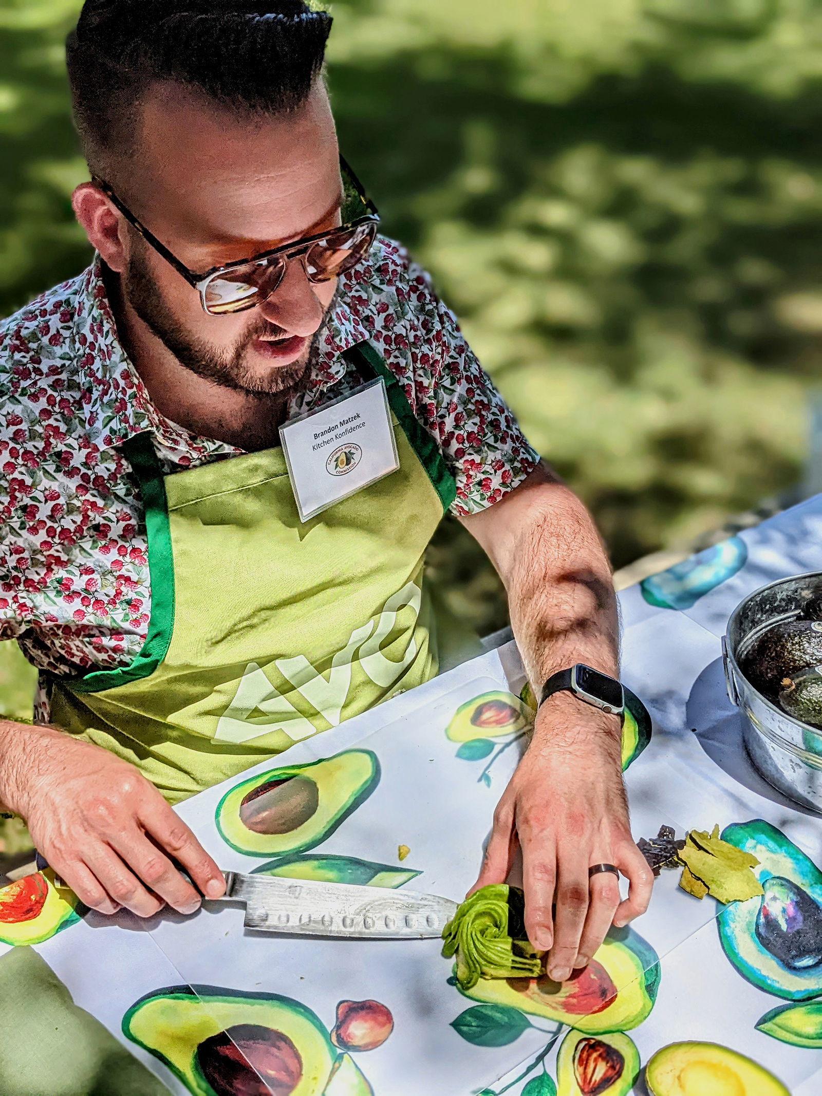 Brandon Matzek of Kitchen Konfidence taught attendees how to make avocado roses. Many participants vowed to practice diligently at home to perfect their avocado art skills.