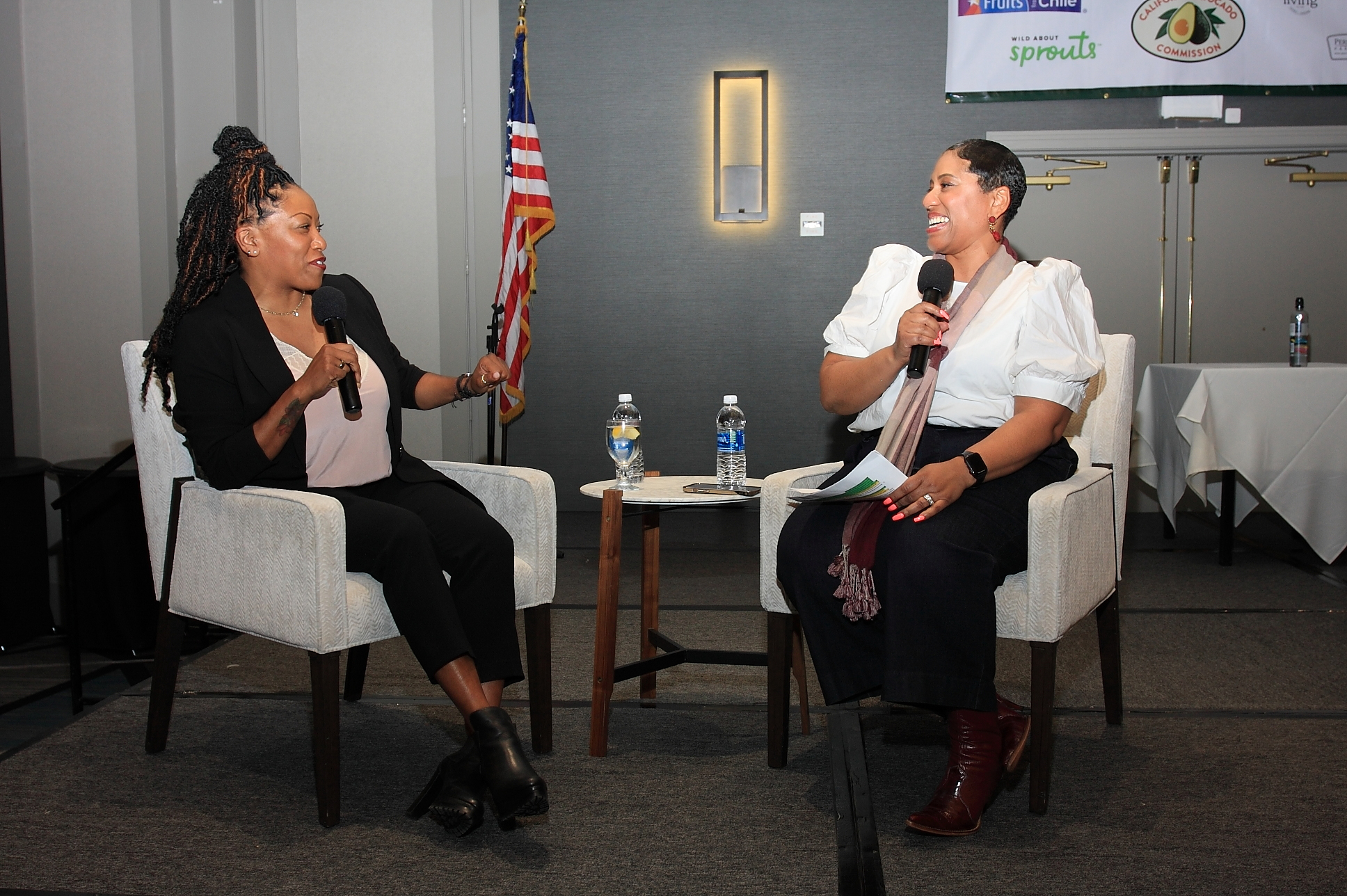 Guest speaker Chef Nyesha Arrington and Fireside Chat Host Myisha Nathaniel of Raley’s. 