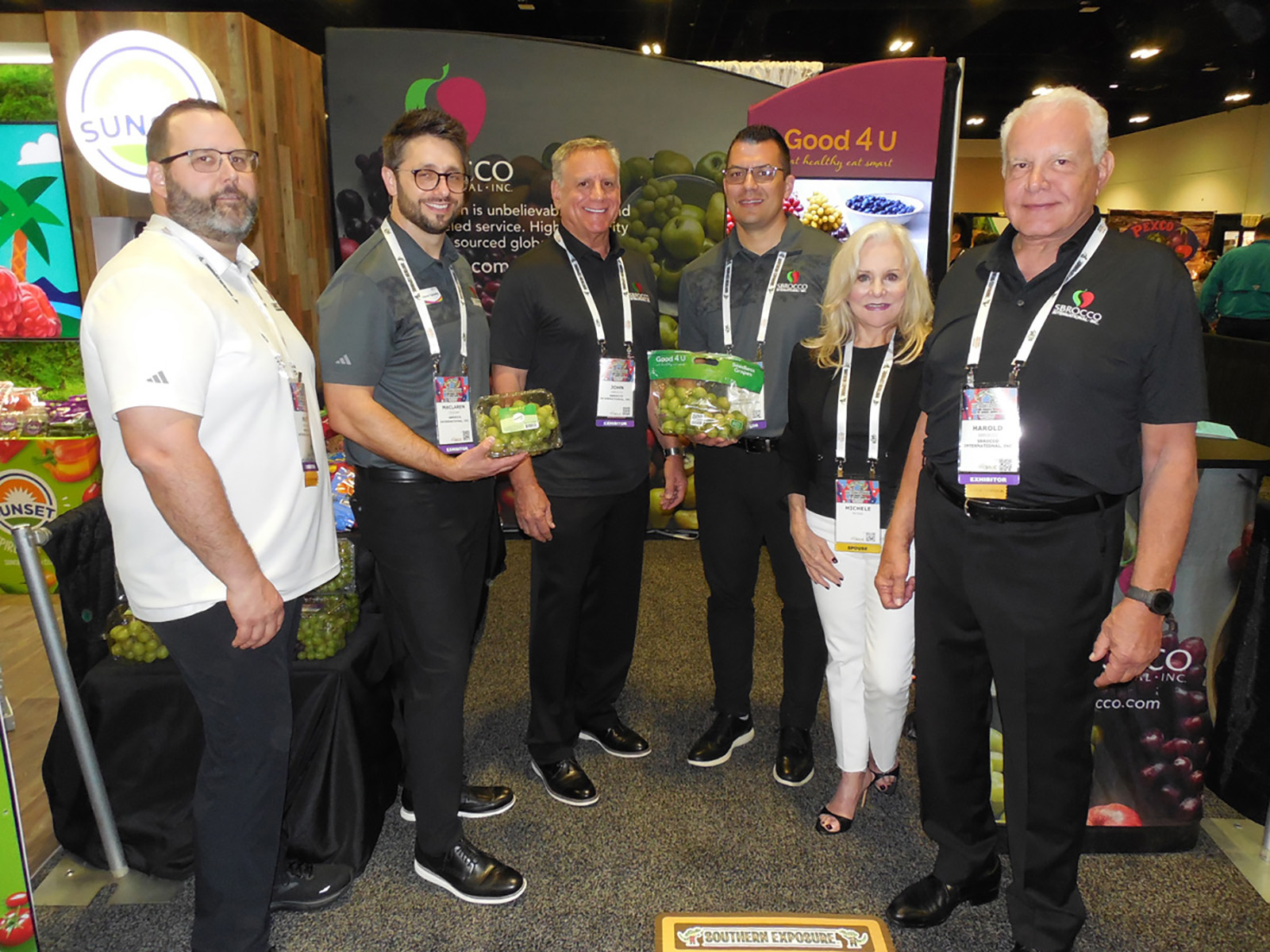 Matt Musgrave, Maclaren Oglesby, John Sbrocco, Mark Danza, Michele Petrie and Harold Sbrocco of Sbrocco International Inc.