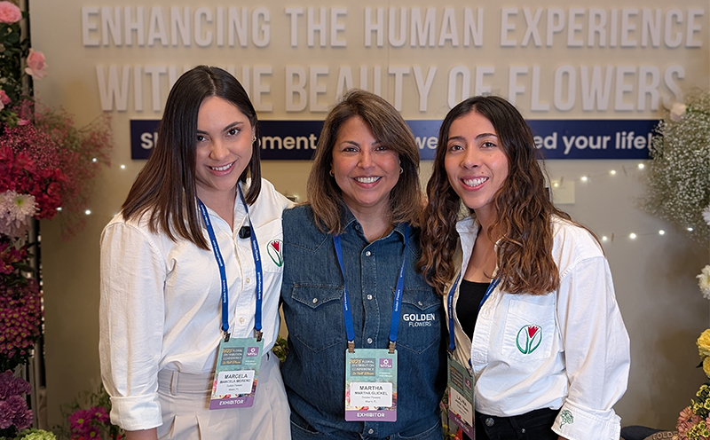 Marcela Moreno, Martha Glickel and Laura Triana of Golden Flowers.