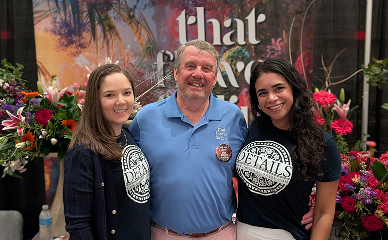 Joost Bongaerts of Flor abundance flanked by Brandy Carter and Christina Arias of Details Flowers Software.
