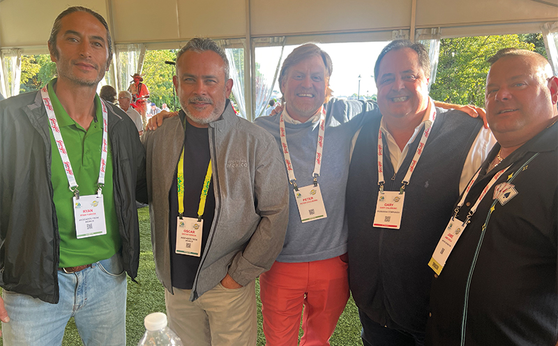 Ryan Fukuda and Oscar Garcia of Avocados From Mexico, Pete Couldborn of Vanguard Packaging, Gary Caloroso of Giumarra and Jamie DiVola of 4M.