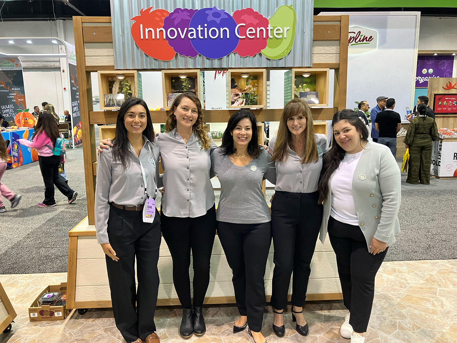Juliana Cromie, Ellen Thompson, Ashley Finster, Aribel Aguirre-Beck and Silvia Valdez-Frausto of Naturipe Farms.