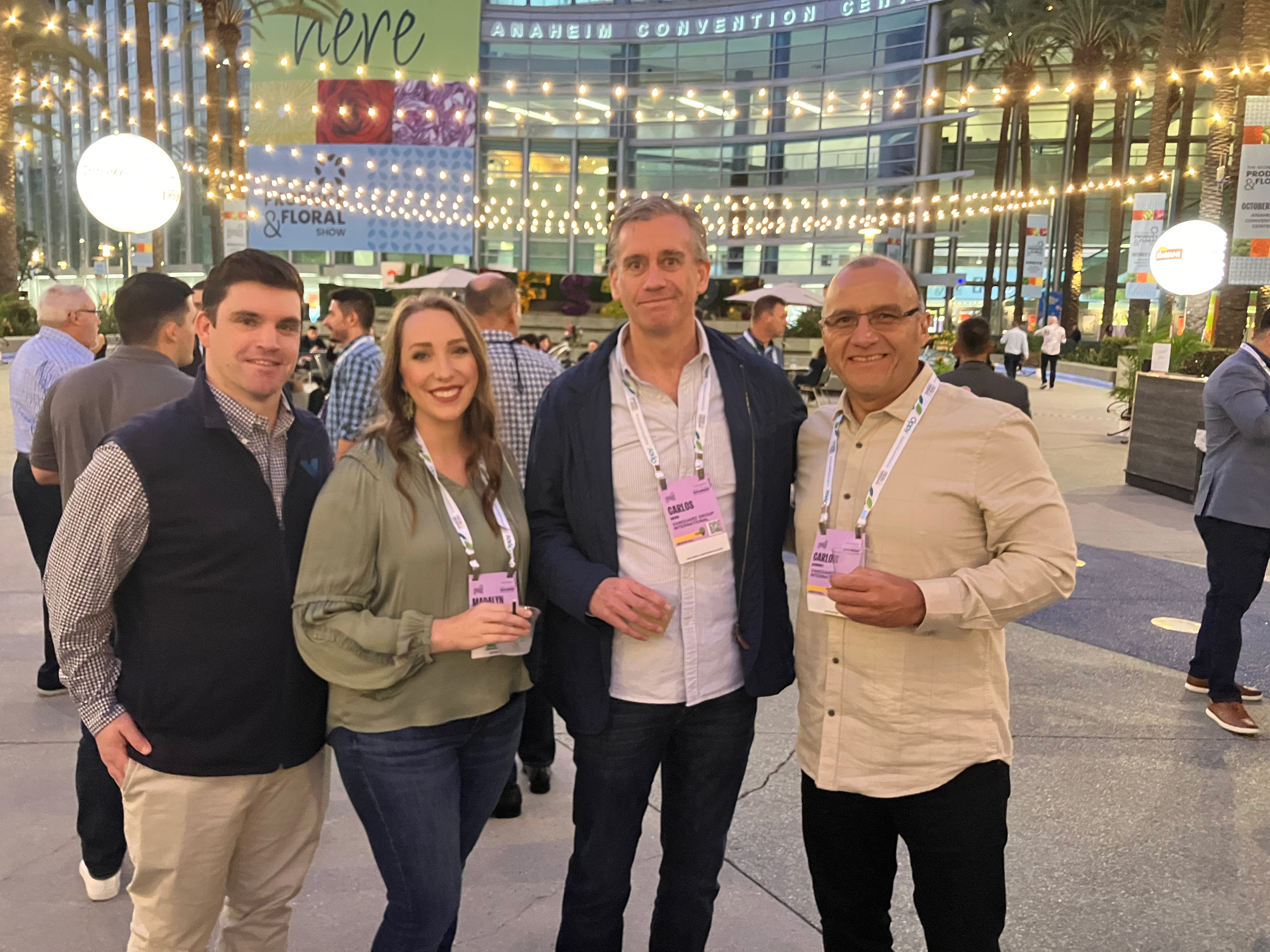 Jordan Root, Madalyn McCracken, Carlos Castro and Carlos Hernandez of Vanguard.