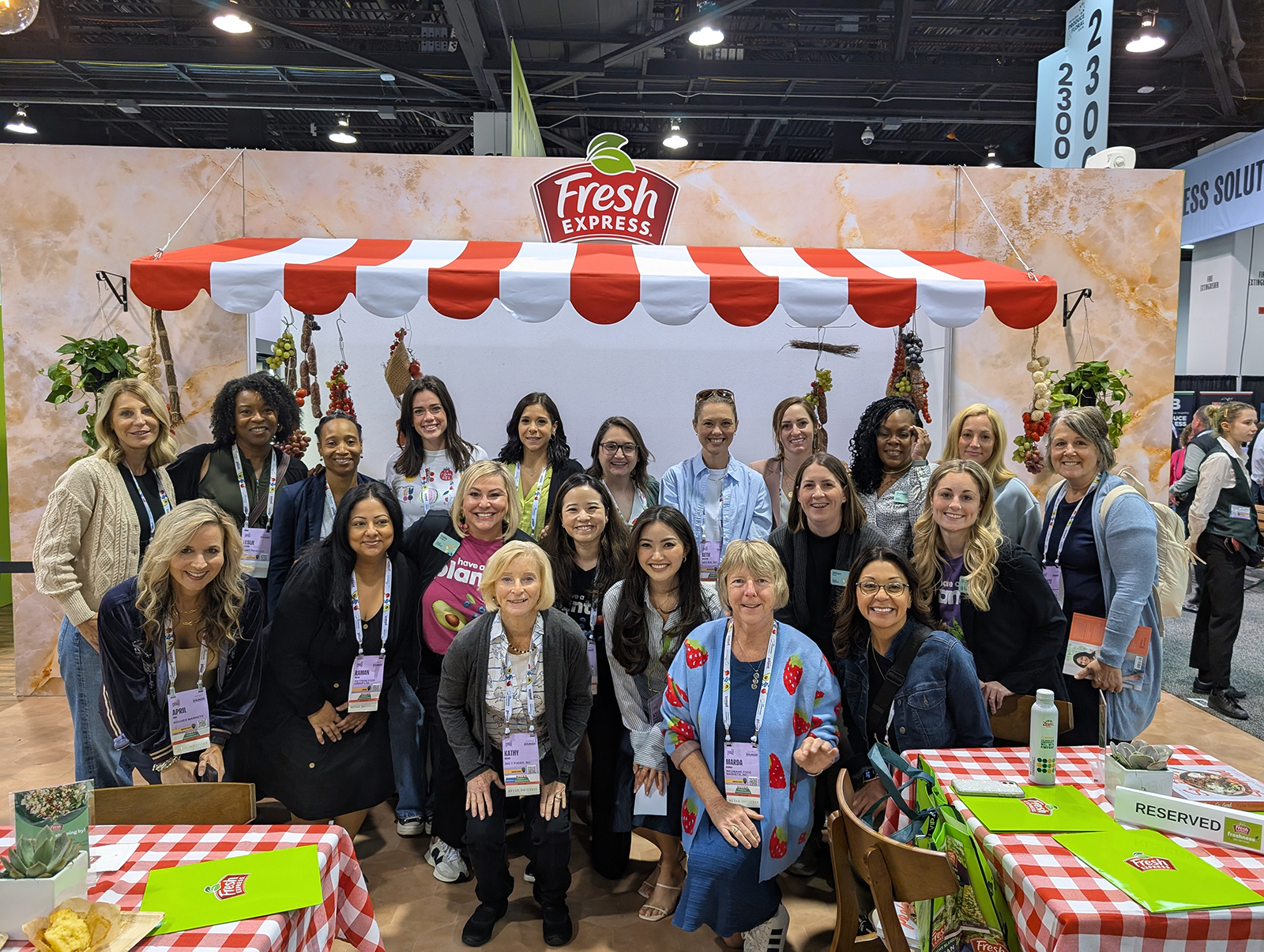 Retail Dietitians from the Retail RD Immersion Event hosted by The Foundation for Fresh Produce.