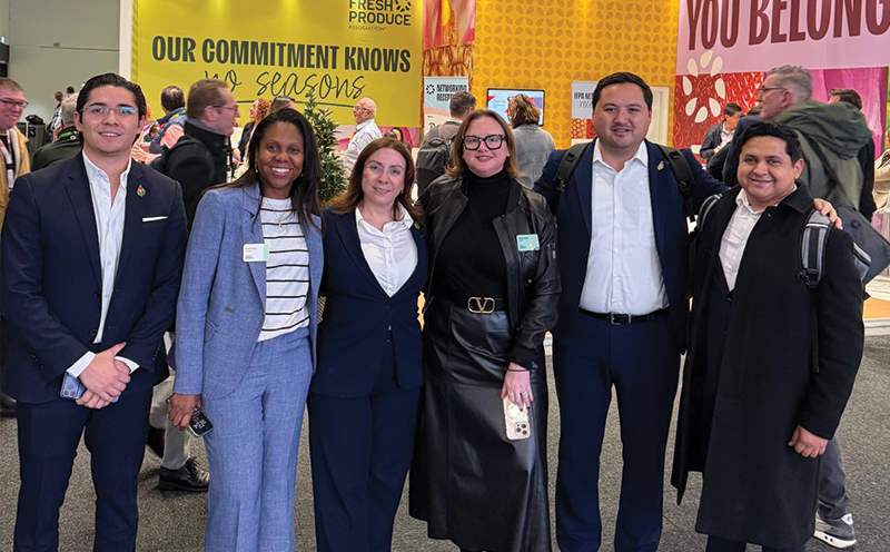 Jose Bernal of Sweet Seasons, Valeska Oliveira, IFPA Brazil, Marina Garcia of Sweet Seasons, Jessica Keller of IFPA, Ignacio Gonzales and Jonas Alvarez of Sweet Seasons.