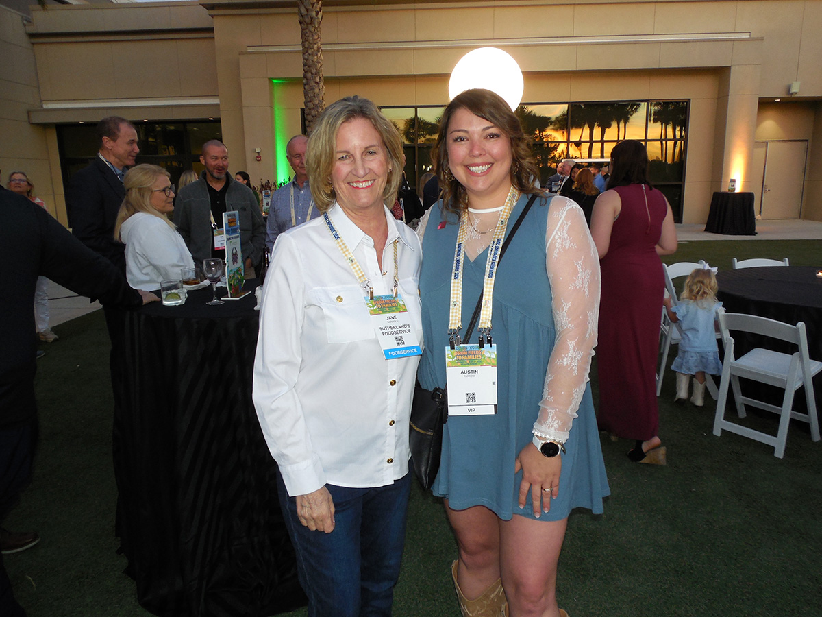 Jane Narwold of Sutherland’s Foodservice with Molly Edenfield Farrow of the SEPC.
