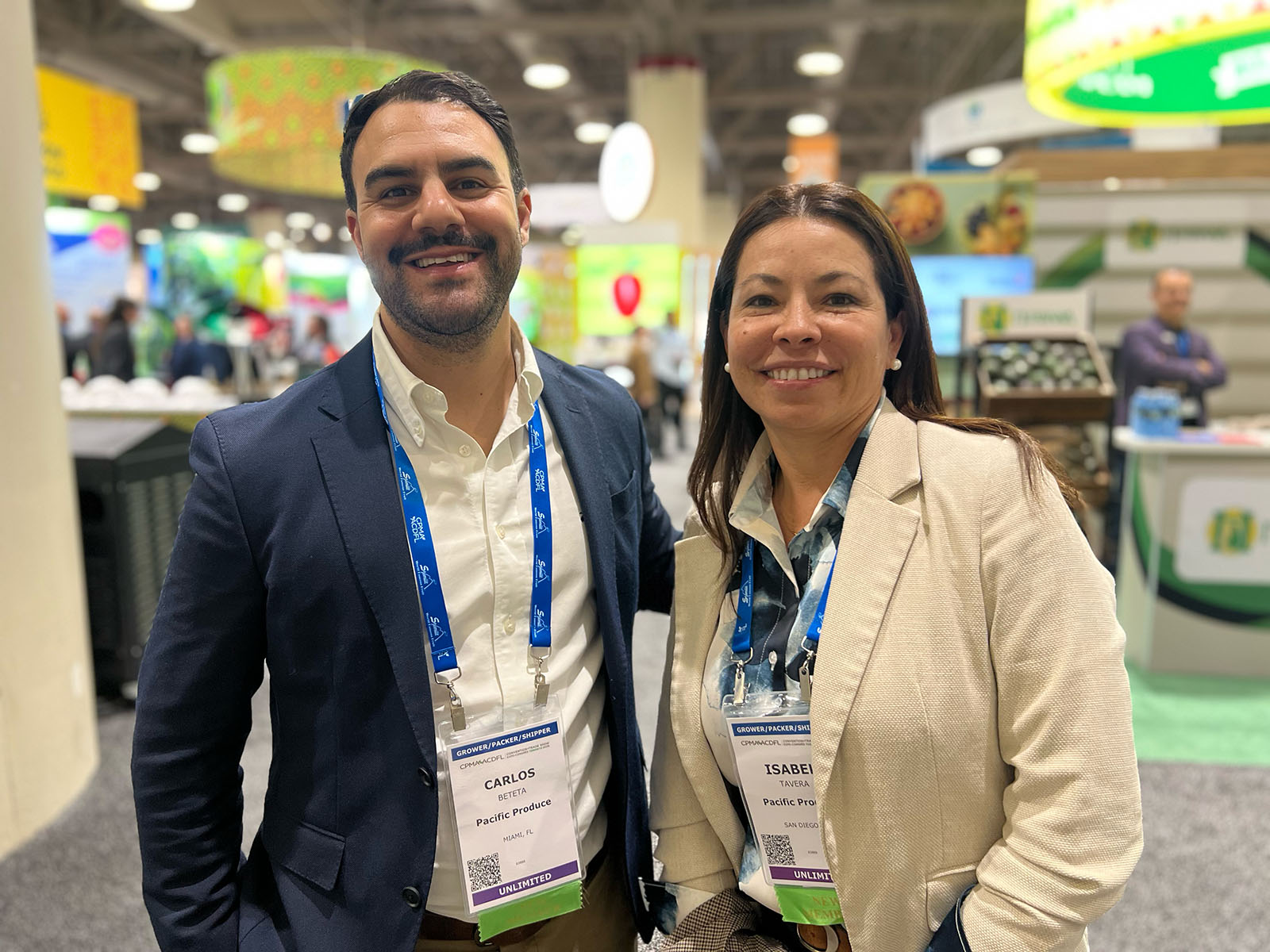 Carlos Beteta and Isabel Tavera of Pacific Produce.
