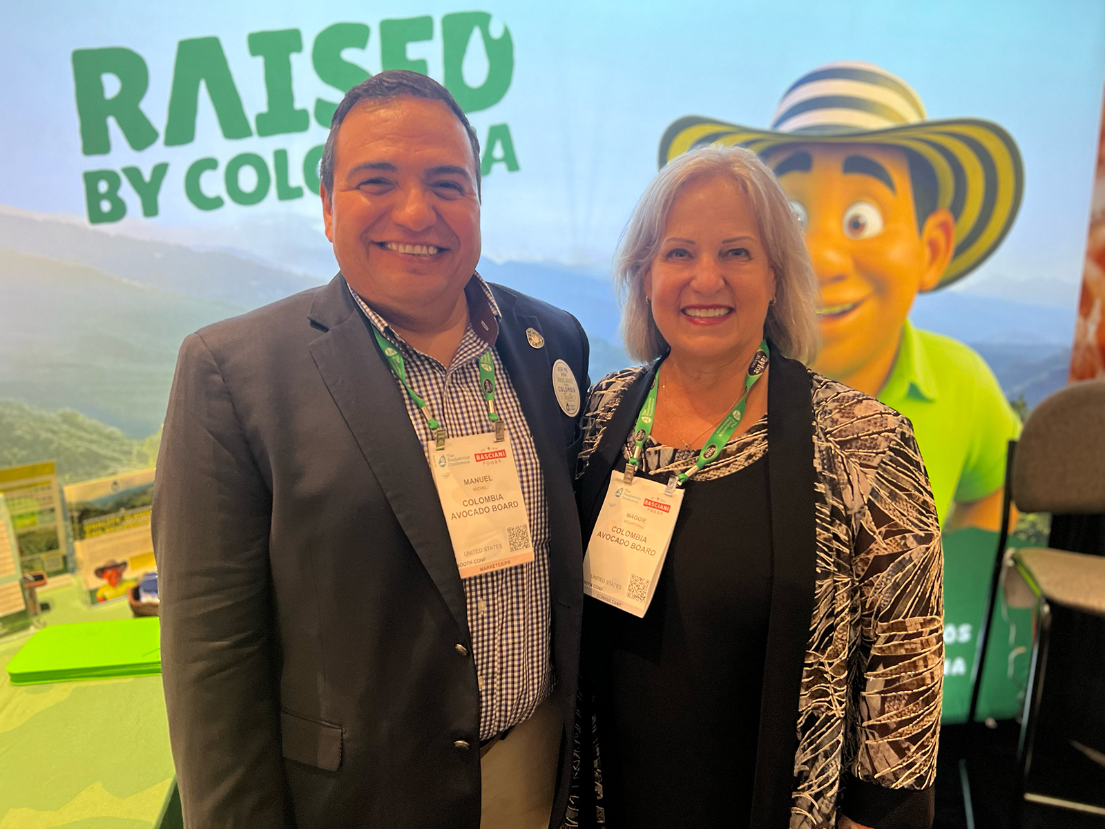 Manuel Michel and Maggie Bezart Hall of Colombia Avocado Board.