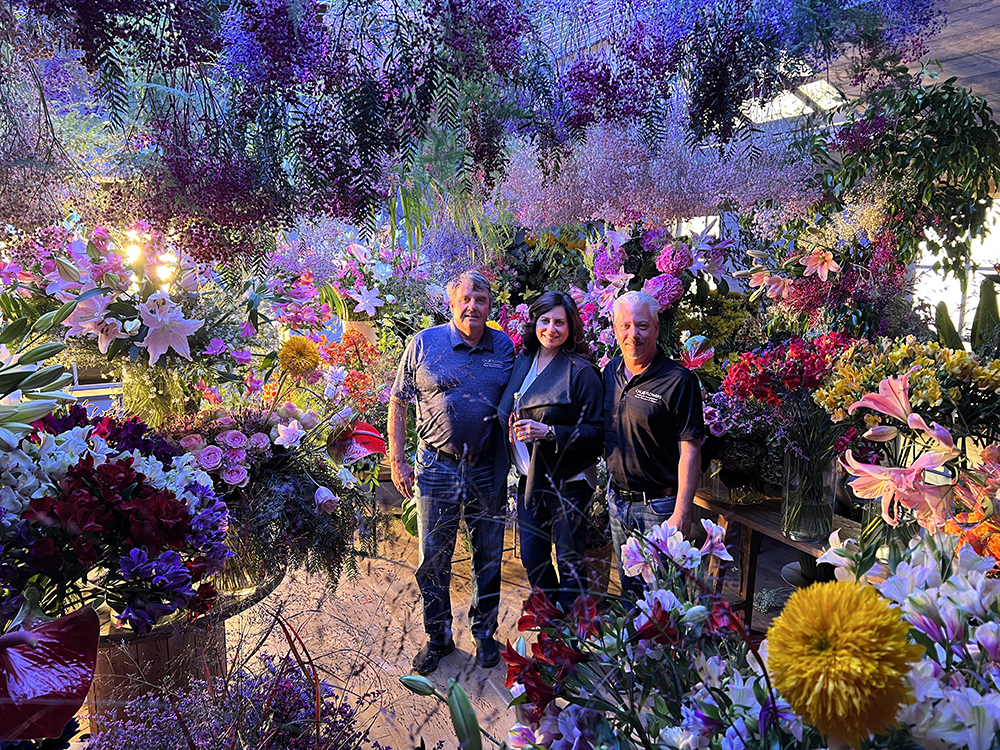 Joost Bongaerts, Jeanne Boes and Steve  of Calflowers.