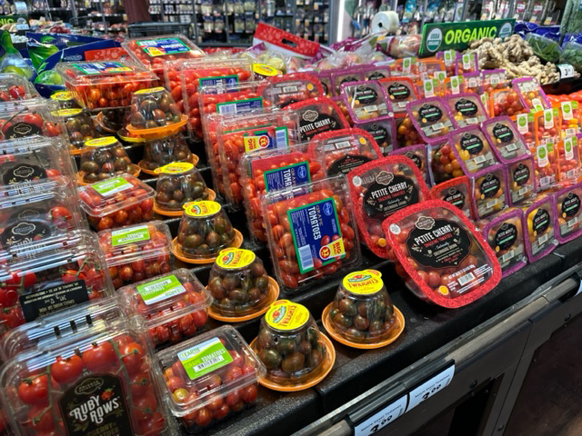 snacking tomatoes