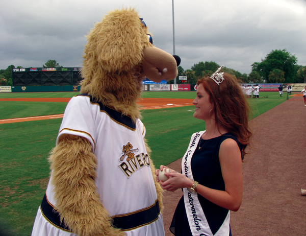 QUEEN--MASCOT