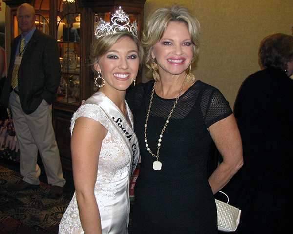 SC-WATERMELON-2014-QUEEN--MOM-LISA-MILLER