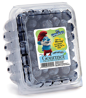 Smurfs11OZ_Clamshell2