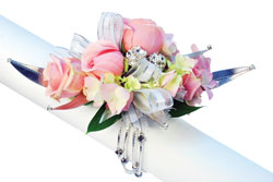 PROM-CORSAGE